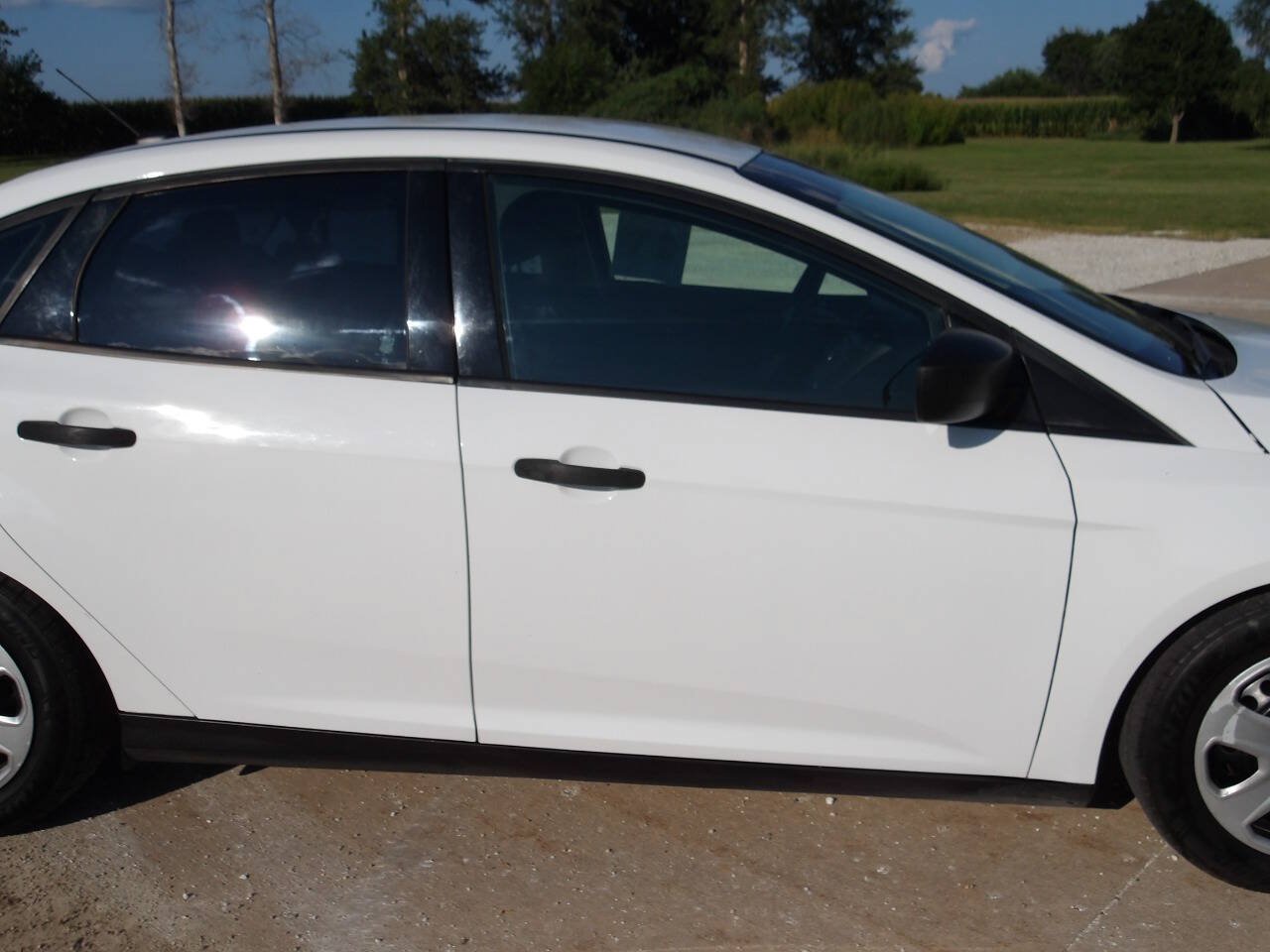 Used 2016 Ford Focus S FWD image 31