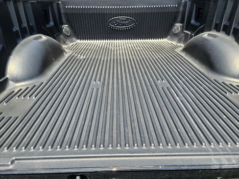 Used 2026 Ford F250 XLT RWD image 28