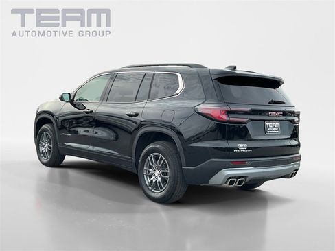 Used 2025 GMC Acadia Elevation image 5
