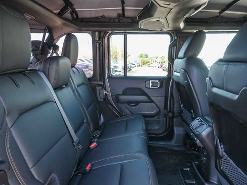 New 2025 Jeep Wrangler Sahara w/ Technology Group image 20