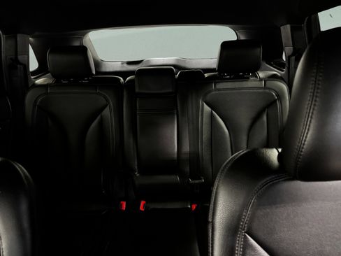 Used 2017 Lincoln MKX Premiere image 29