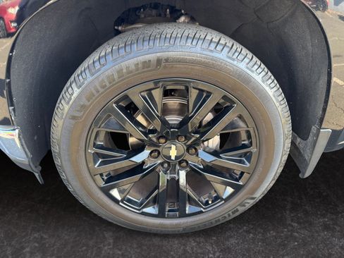 Used 2021 Chevrolet Silverado 1500 LT RWD image 14