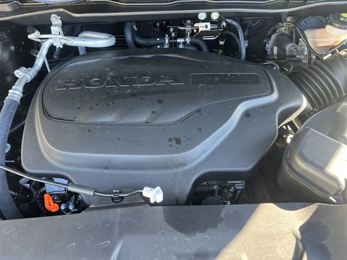 Used 2026 Honda Odyssey EX-L image 9