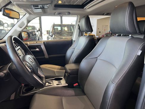 Used 2019 Toyota 4Runner SR5 Premium AWD/4WD image 13