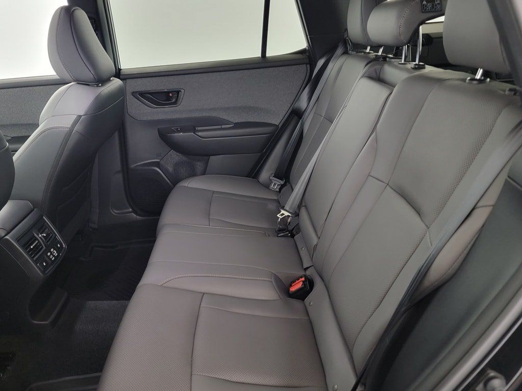 Used 2026 Subaru Outback Limited XT AWD/4WD image 13
