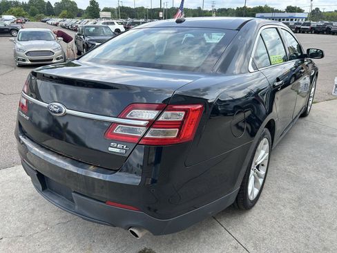 Used 2013 Ford Taurus SEL AWD/4WD image 5
