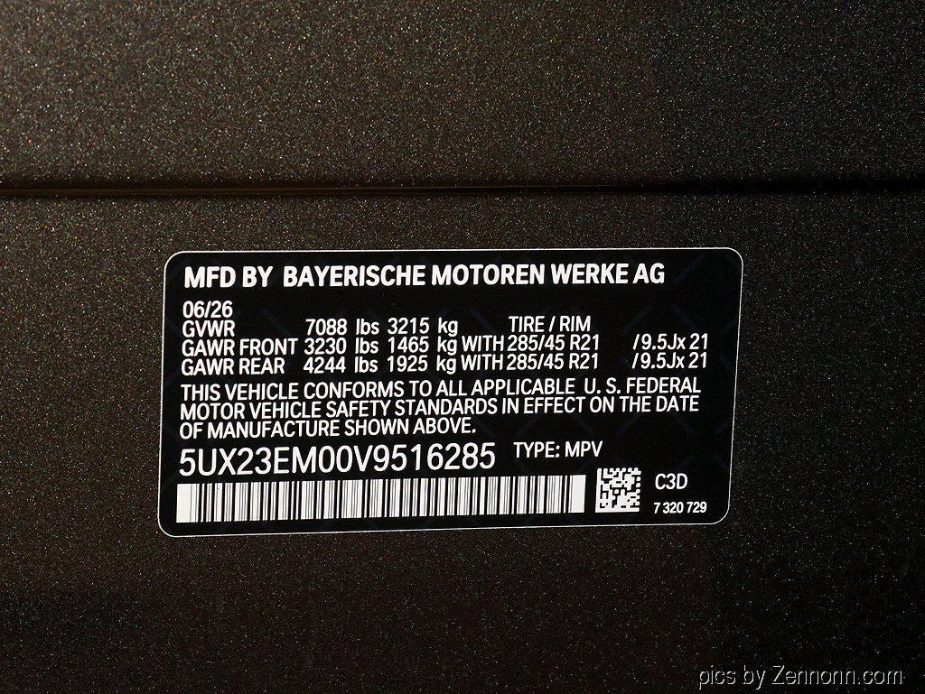 Used 2027 BMW X7 xDrive40i w/ M Sport Package AWD/4WD image 29