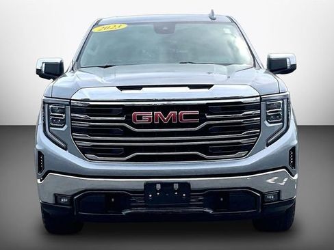 Used 2023 GMC Sierra 1500 SLT w/ SLT Premium Package AWD/4WD image 3