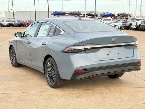 New 2026 Nissan Sentra SV image 7