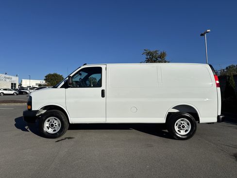 New 2025 GMC Savana 2500 w/ Driver Convenience Package image 7