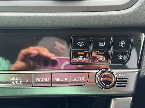 New 2026 Kia Seltos EX image 27