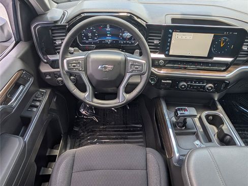 Used 2023 Chevrolet Silverado 1500 RST w/ Convenience Package II AWD/4WD image 17