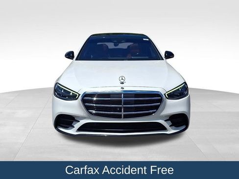 Used 2022 Mercedes-Benz S 580 4MATIC Sedan image 3