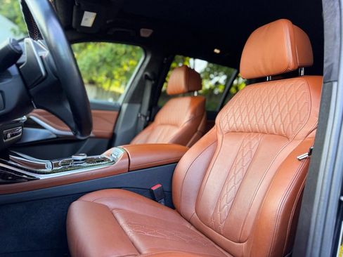 Used 2024 BMW X7 M60i w/ Executive Package AWD/4WD image 20
