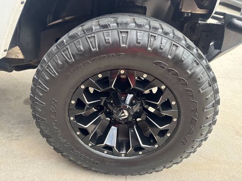 Used 2014 Jeep Wrangler Unlimited Sahara AWD/4WD image 25