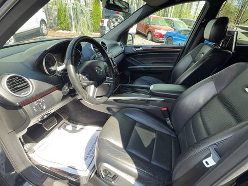 Used 2010 Mercedes-Benz ML 63 AMG 4MATIC image 17