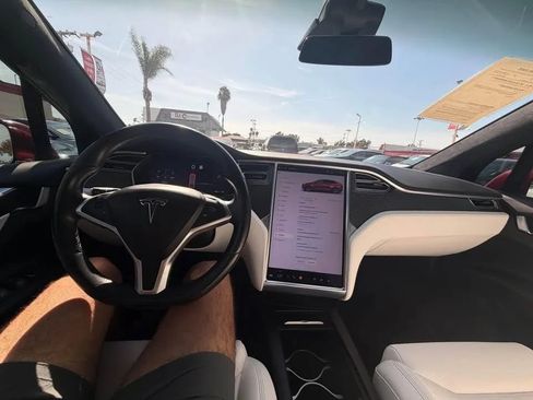 Used 2017 Tesla Model X 100D AWD/4WD image 8
