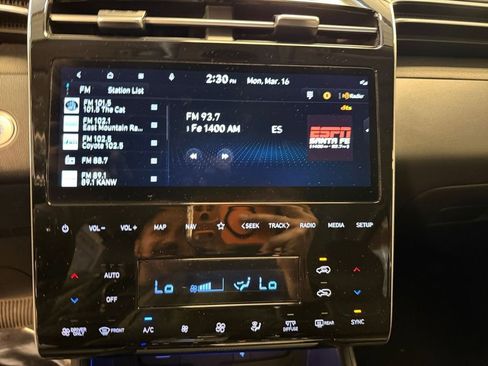 Certified 2023 Hyundai Tucson Limited image 11