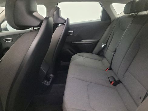 Used 2025 Kia K4 FWD image 18