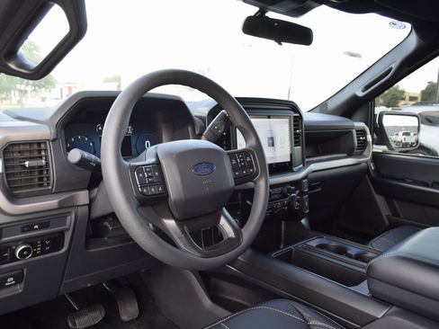New 2025 Ford F150 XL image 17