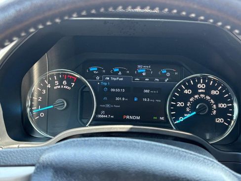 Used 2019 Ford F150 Lariat w/ Equipment Group 502A Luxury AWD/4WD image 21