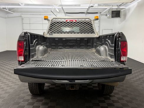 Used 2018 RAM 2500 Tradesman w/ Chrome Appearance Group AWD/4WD image 21