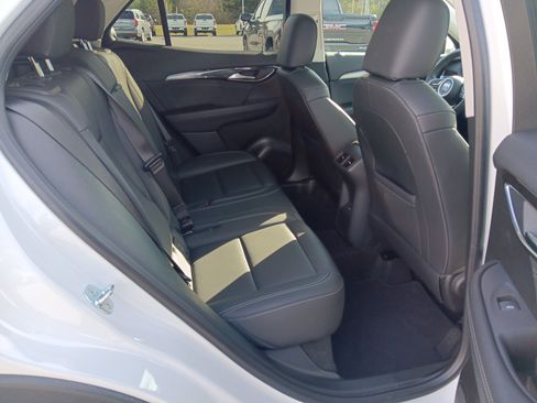 Used 2025 Buick Envision Preferred image 21