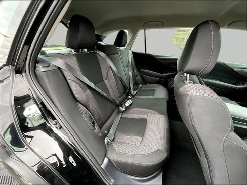 Used 2023 Subaru Outback AWD/4WD image 25