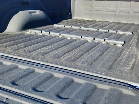 Used 2015 RAM 2500 Laramie w/ Convenience Group image 29