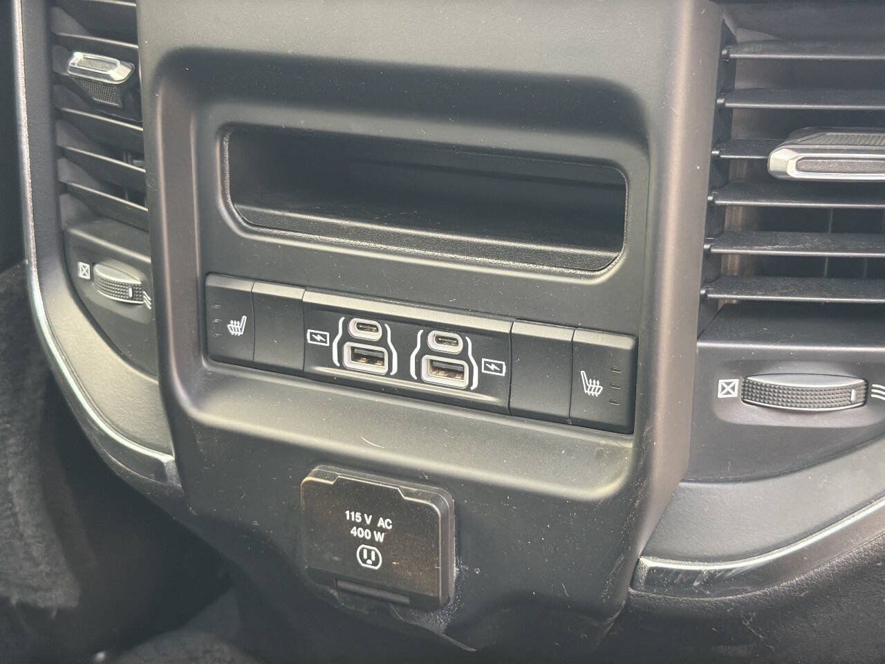 Used 2021 RAM 3500 Laramie AWD/4WD image 28