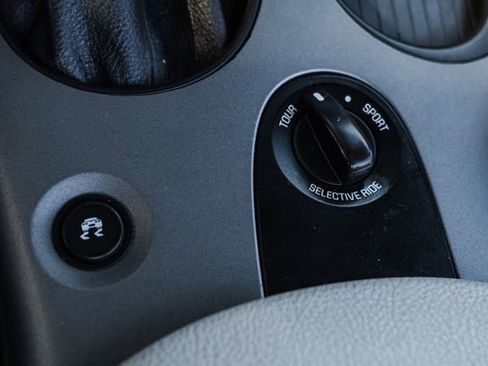 Used 2006 Chevrolet Corvette Convertible w/ Preferred Equipment Group image 70