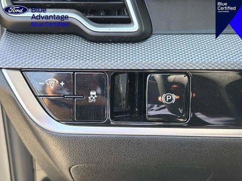 Used 2024 Kia Sportage LX FWD image 30