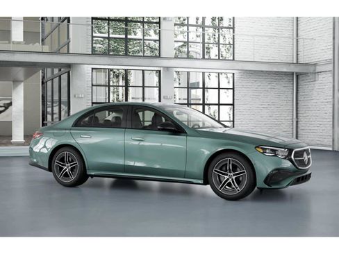 New 2026 Mercedes-Benz E 350 4MATIC Sedan image 12