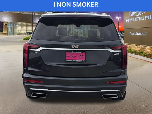 Used 2023 Cadillac XT6 Premium Luxury w/ Technology Package FWD image 7