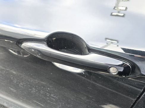 Used 2025 Toyota Camry LE image 22