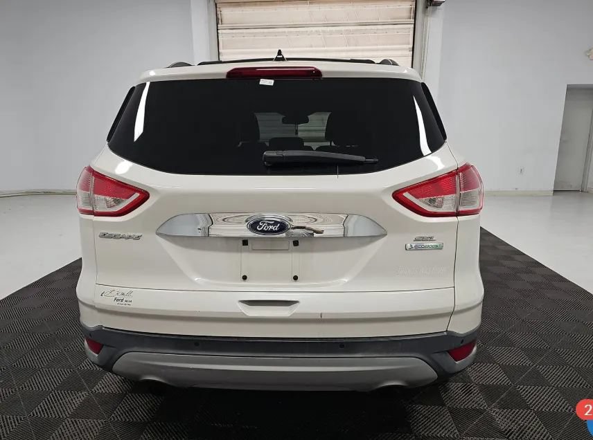 Used 2013 Ford Escape SEL FWD image 4