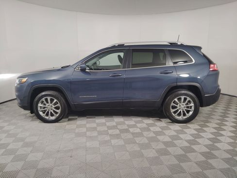 Used 2021 Jeep Cherokee Latitude Plus w/ Sun & Sound Group image 2