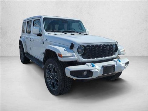 Used 2024 Jeep Wrangler High Altitude image 3