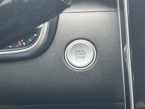 Used 2023 Hyundai Santa Cruz SEL image 25