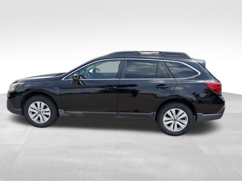 Used 2019 Subaru Outback 2.5i Premium AWD/4WD image 7