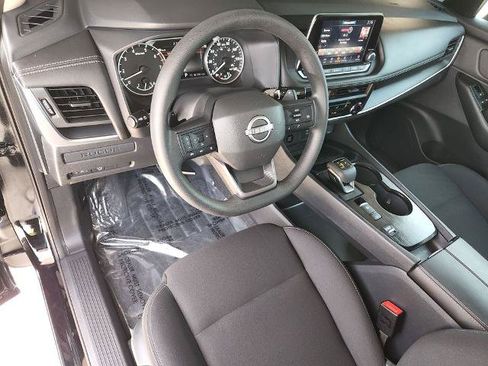 Certified 2025 Nissan Rogue S FWD image 12