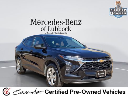 Used 2024 Chevrolet Trax LS FWD image 1
