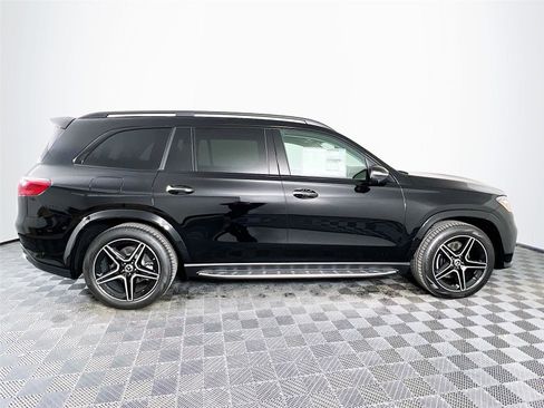 New 2026 Mercedes-Benz GLS 450 4MATIC image 7