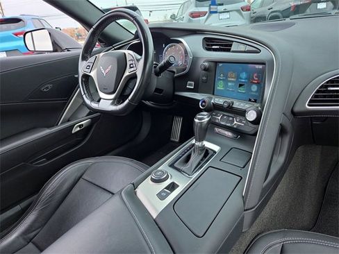 Used 2017 Chevrolet Corvette Stingray Coupe w/ 1LT image 14