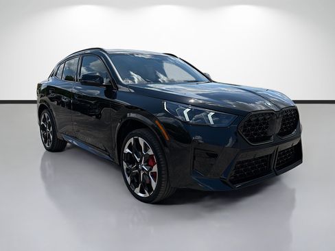 New 2026 BMW X2 xDrive28i w/ Technology Package AWD/4WD image 1