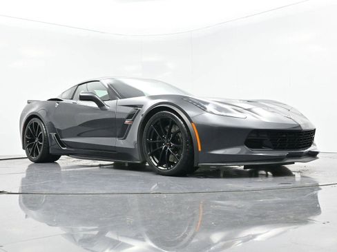 Used 2017 Chevrolet Corvette Grand Sport w/ Battery Protection Package image 44