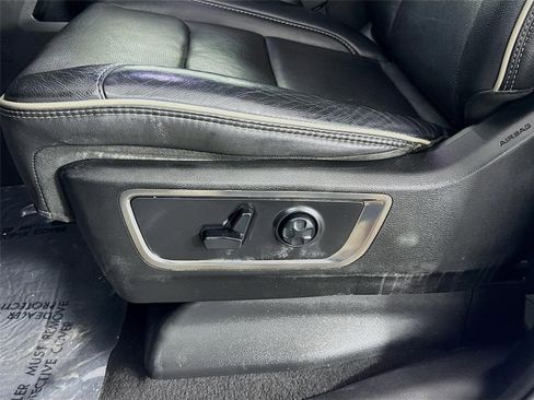 Used 2019 RAM 1500 Limited w/ Advanced Safety Group RWD image 22
