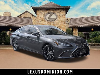 Used 2025 Lexus ES 300h w/ Premium Package