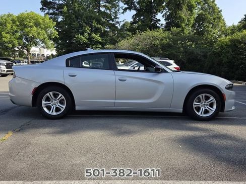 Used 2023 Dodge Charger SXT RWD image 6