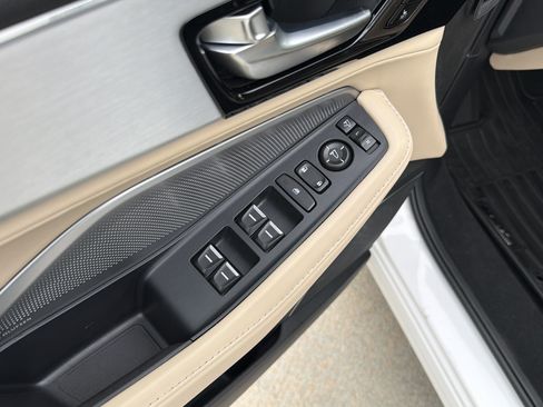 Certified 2026 Acura MDX FWD w/ Technology Package image 15